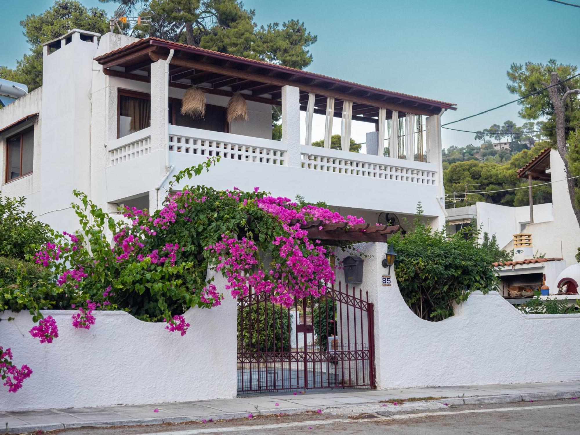 Seaview Apartment - Poros Relaxing Beachfront Flat Poros Town Buitenkant foto