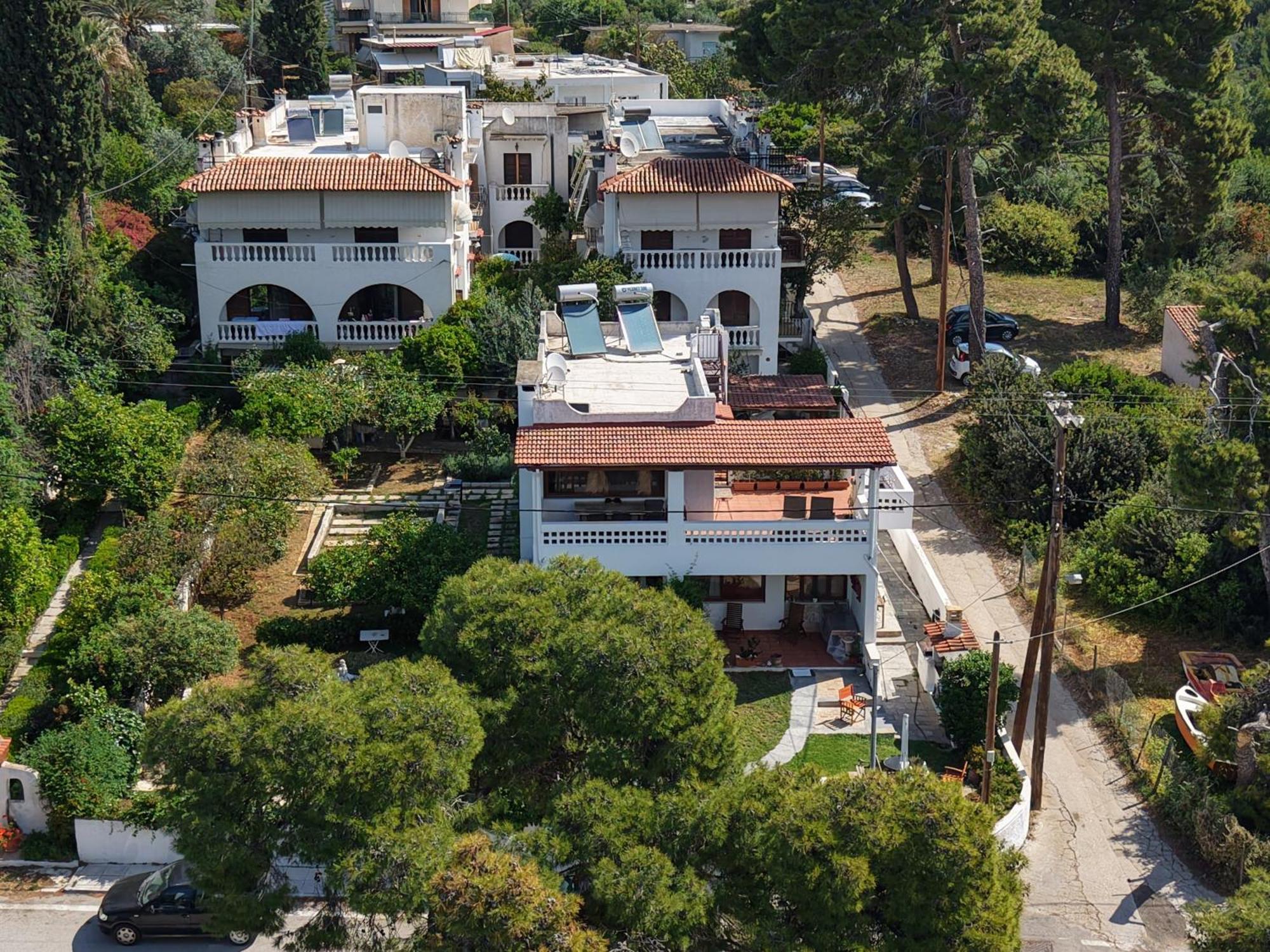 Seaview Apartment - Poros Relaxing Beachfront Flat Poros Town Buitenkant foto